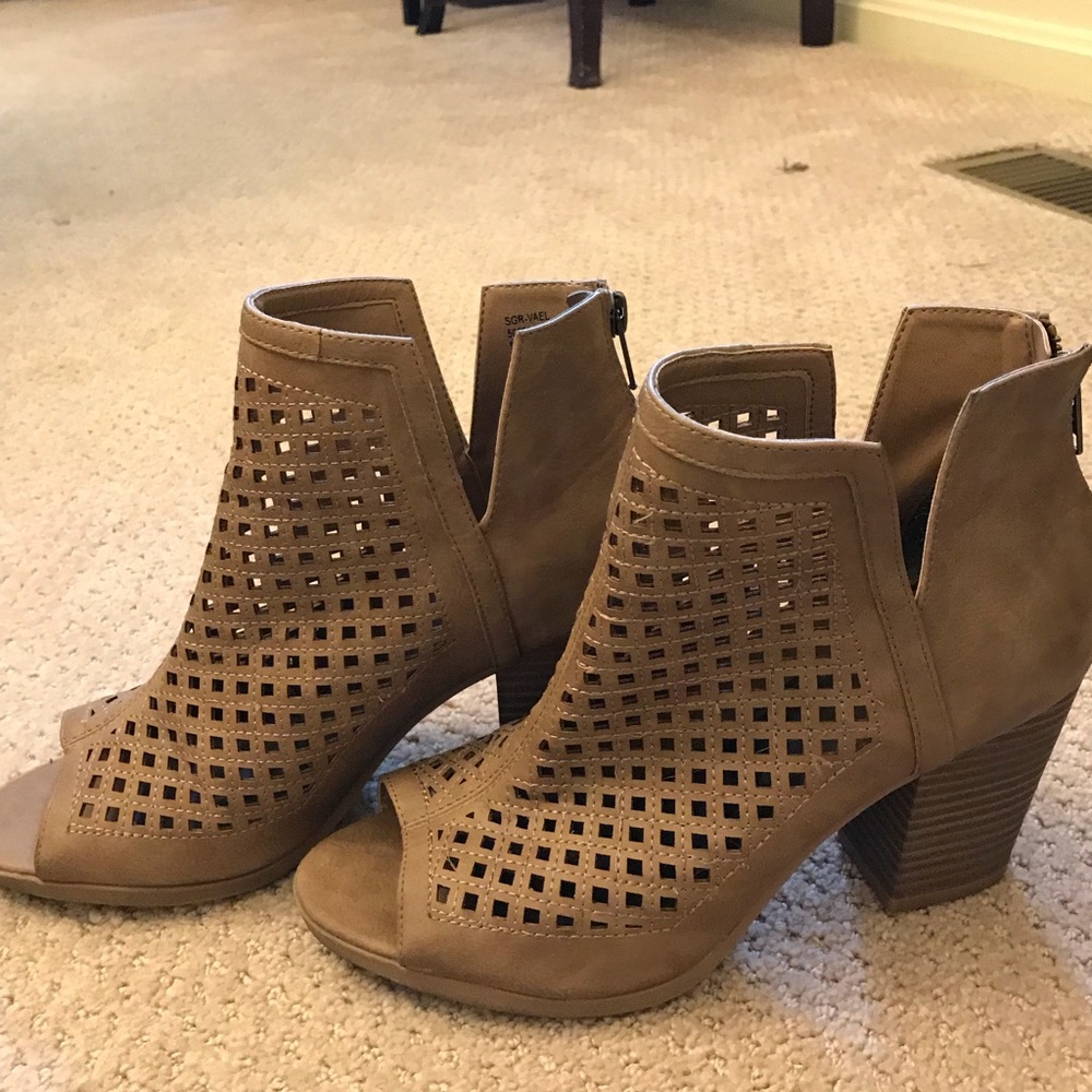 SUGA Peeptoe Booties